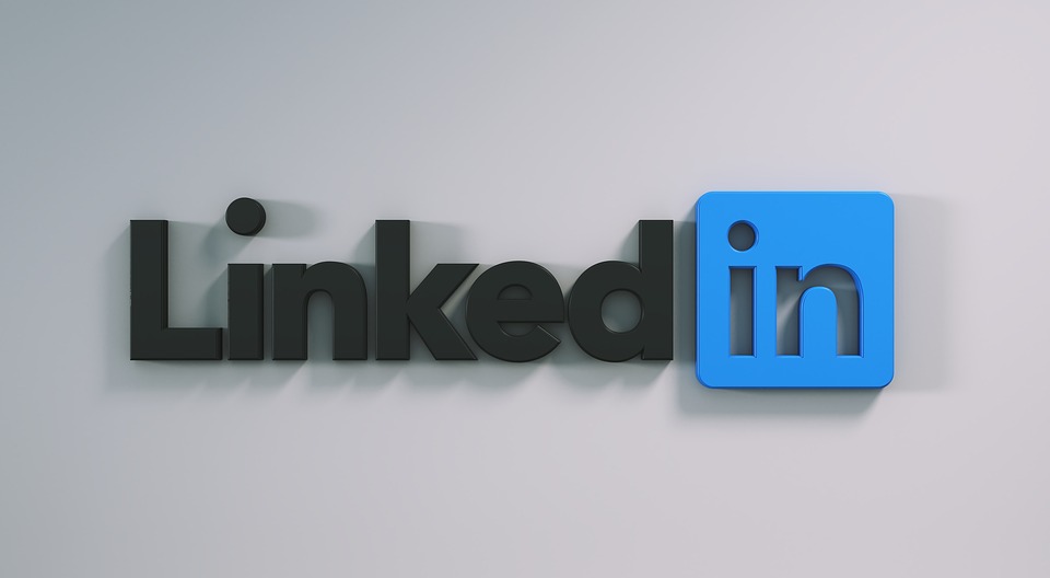 Top Tips for Applying to Jobs on LinkedIn